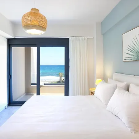 Dione Seaside Apartments Hersonissos  Exterior photo