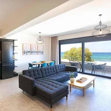 Dione Seaside Apartments Hersonissos  Exterior photo
