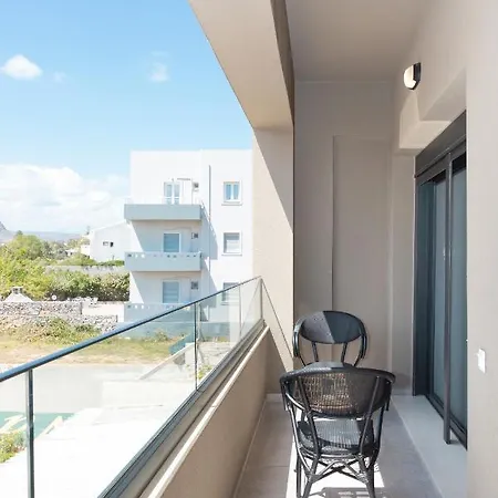 Dione Seaside Apartments Hersonissos  Exterior photo
