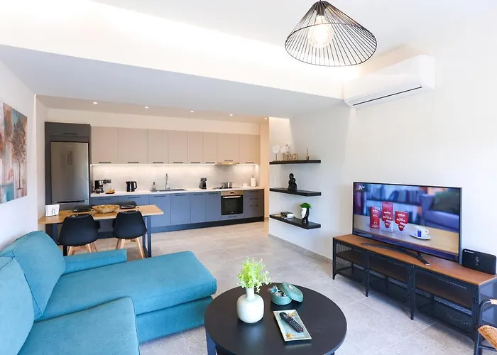 Dione Seaside Apartments